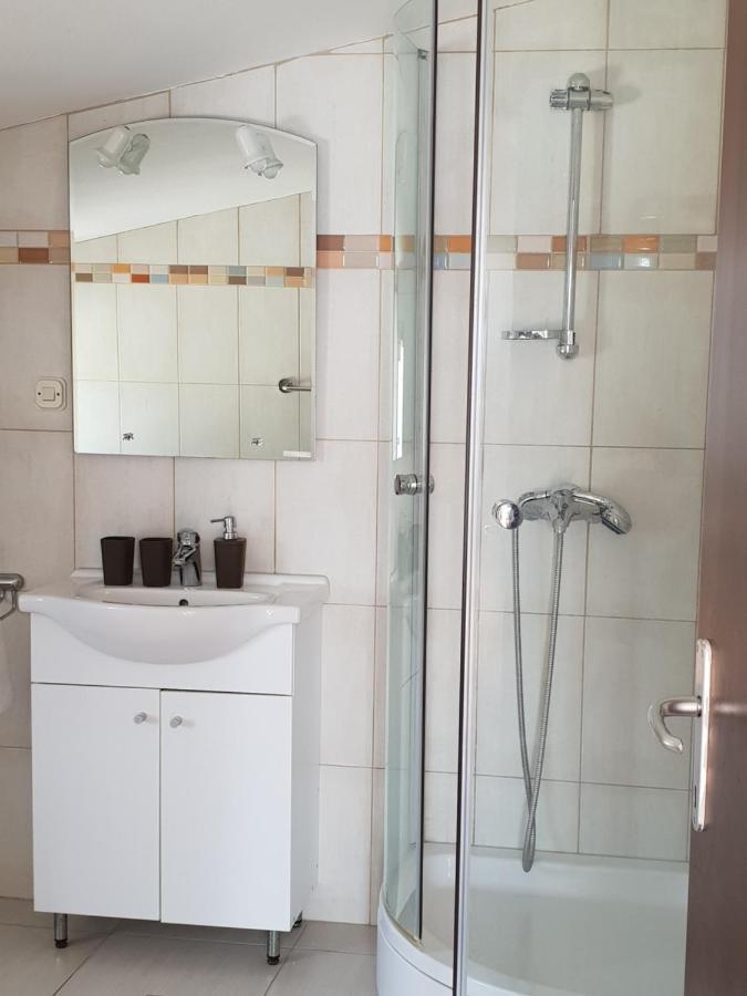 Apartmani Alfijo Klek Exterior photo